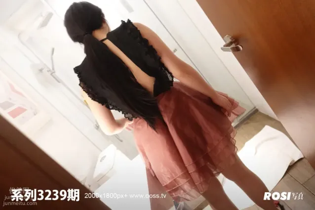 [ROSI寫真]2020.10.17 NO.3239