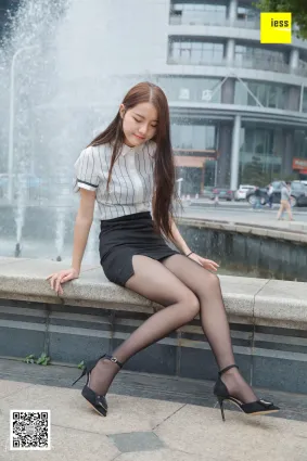 [IESS異思趣向] 2019.01.25 絲享家409：《坐在噴泉旁的婉萍》婉萍[95P]