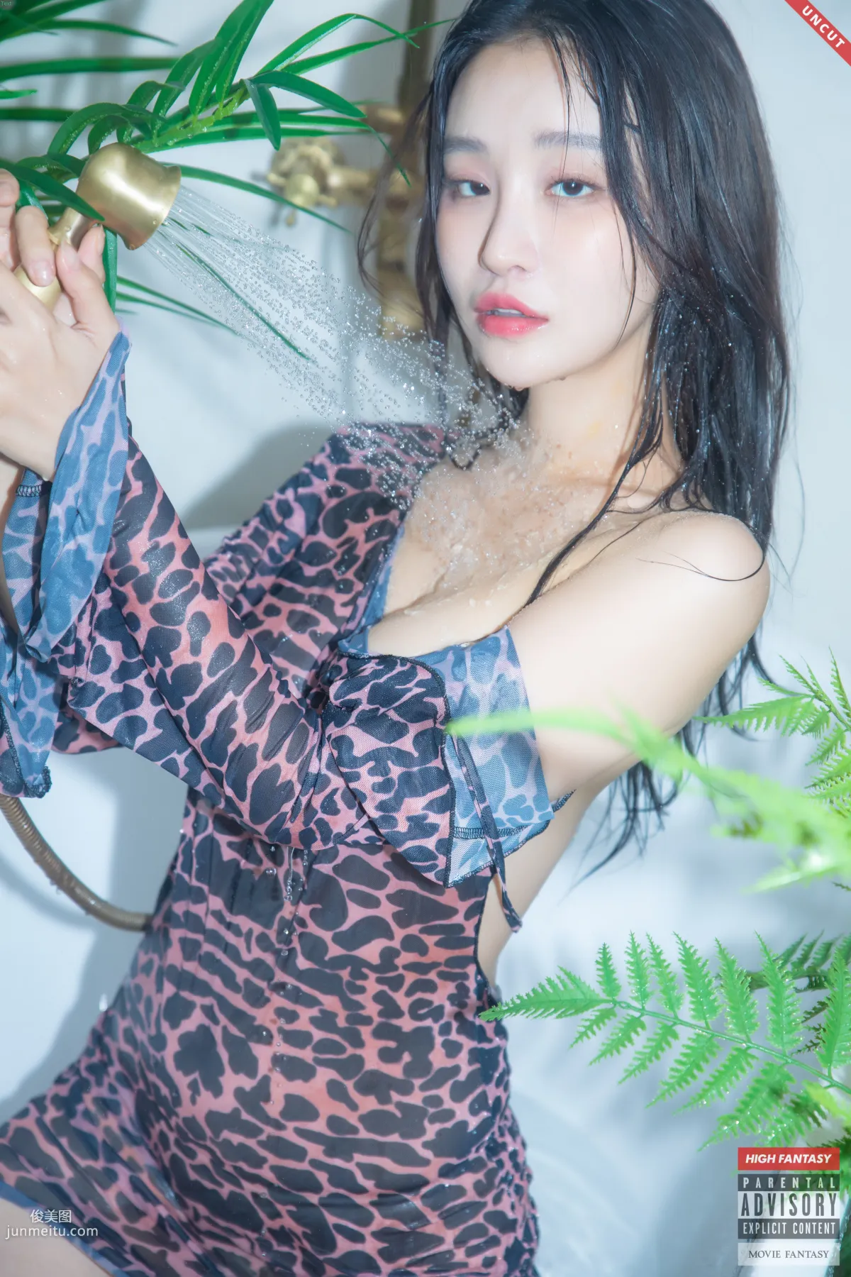 HIGH FANTASY - NO.012 Lee Seol - Vol.5 UNCUT Shower in Jungle - [43P] 16