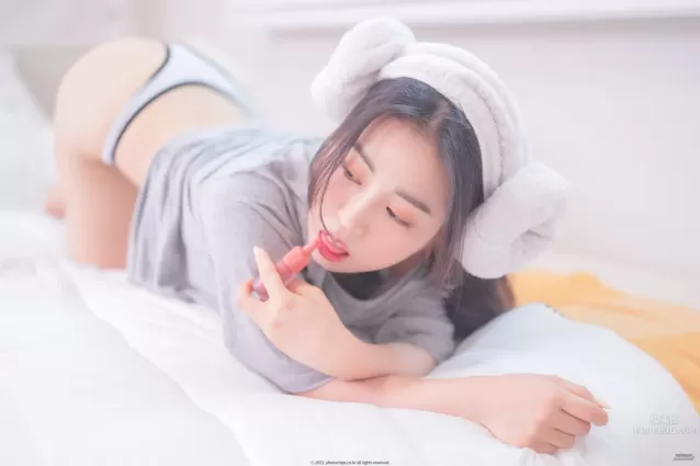 003.PhotoChips – Dami (퀸다미) No.11 [105P]