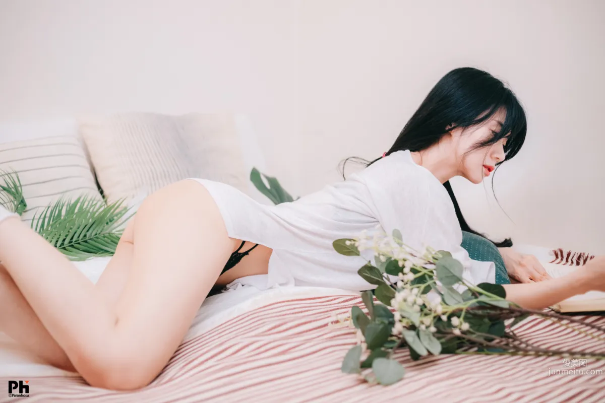 018.Paranhosu - Sia – Photo Book Vol.2 [163P] 89