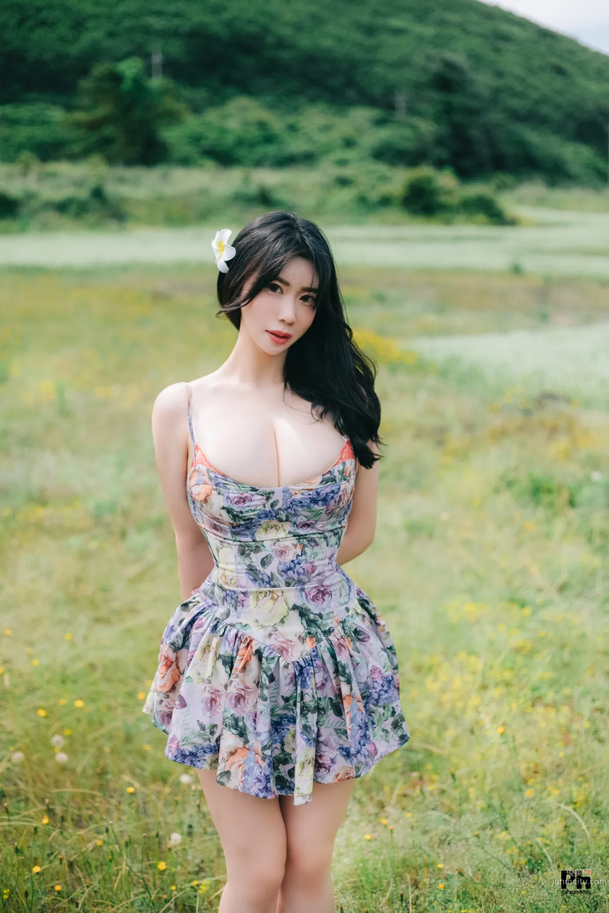 027.Paranhosu - Sia_S22 Photo Book Vol.8 - Adorable Sia[60P] 11