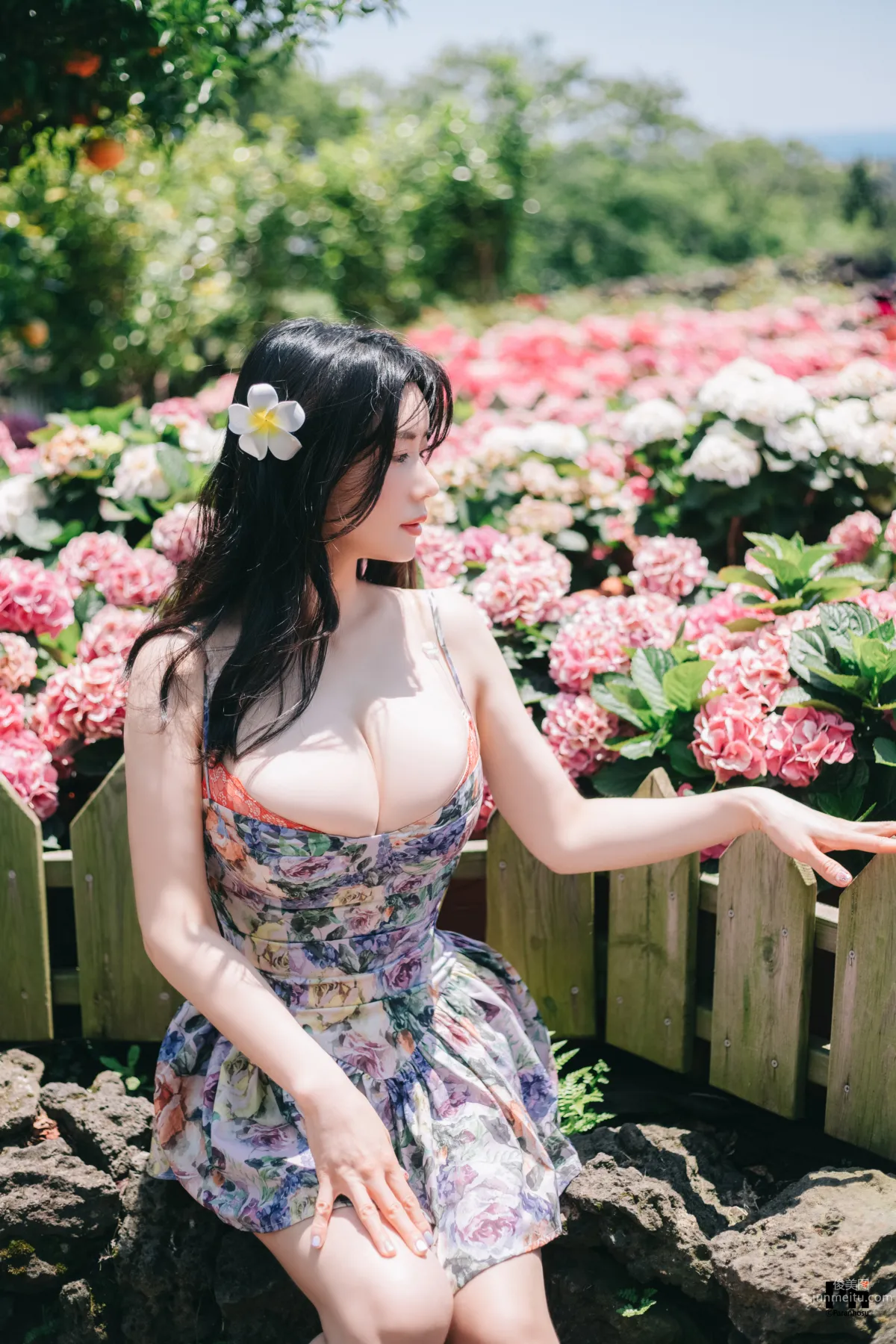 027.Paranhosu - Sia_S22 Photo Book Vol.8 - Adorable Sia[60P] 8