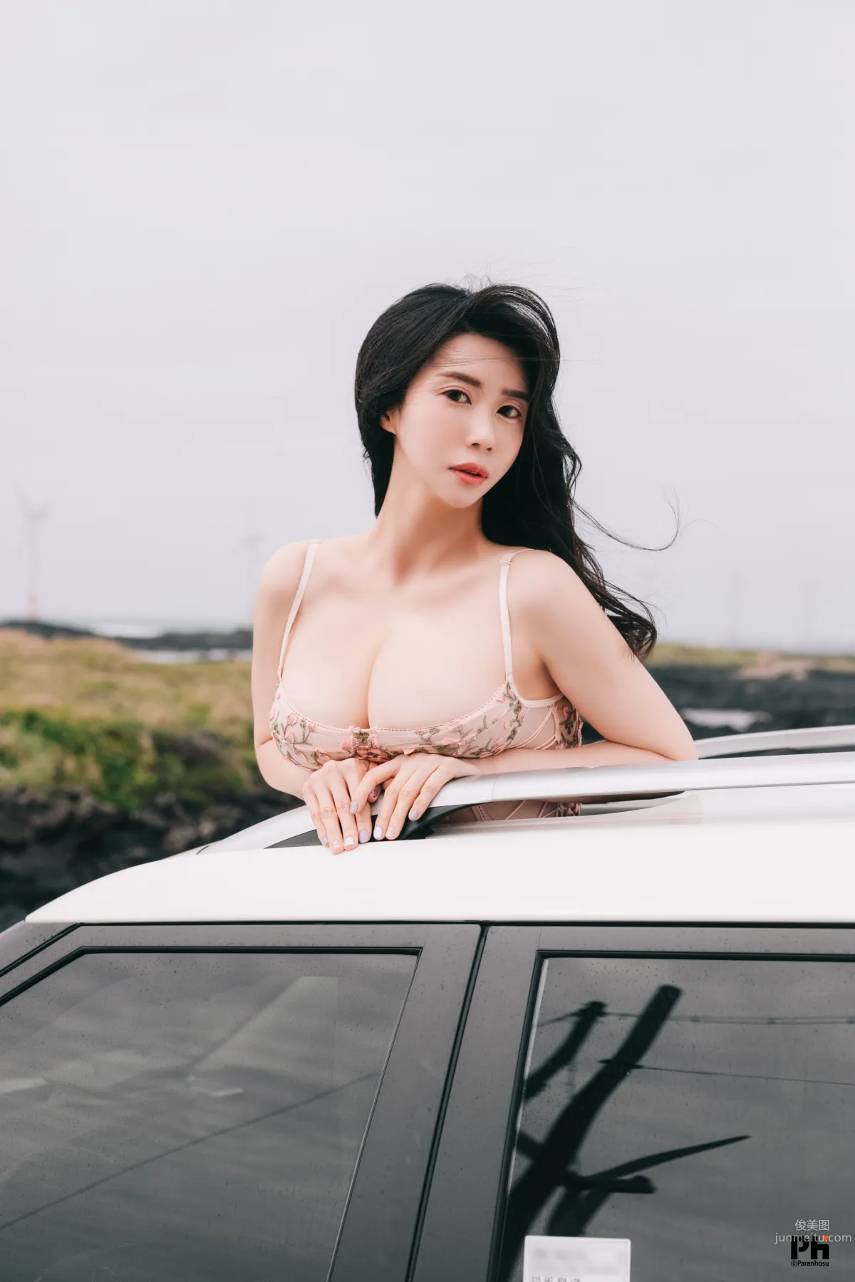 028.Paranhosu – Sia - Photo Book Vol.8 - Sunshine[48P] 7