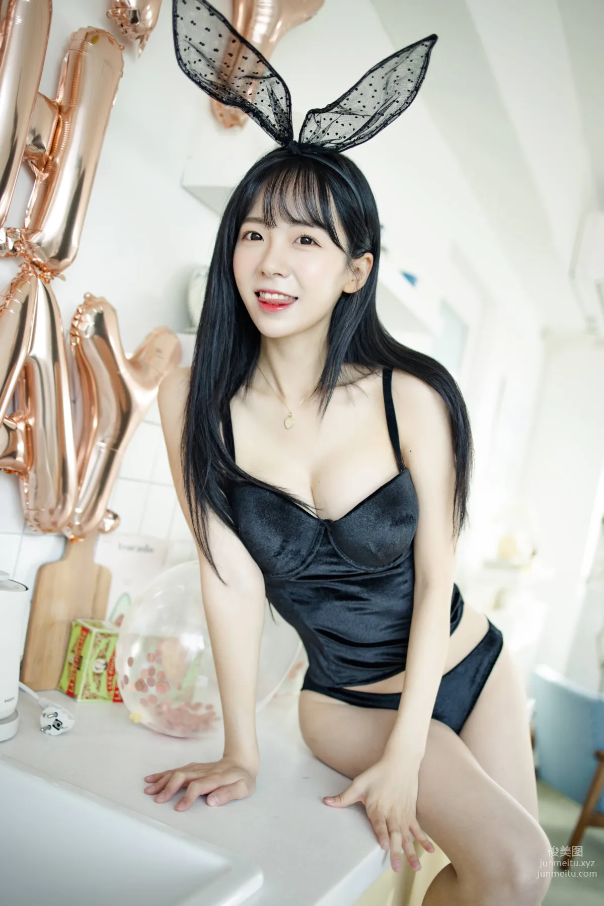 008.[Patreon] Sovely (쏘블리) – HAPPY BIRTHDAY + Video [138P] 106