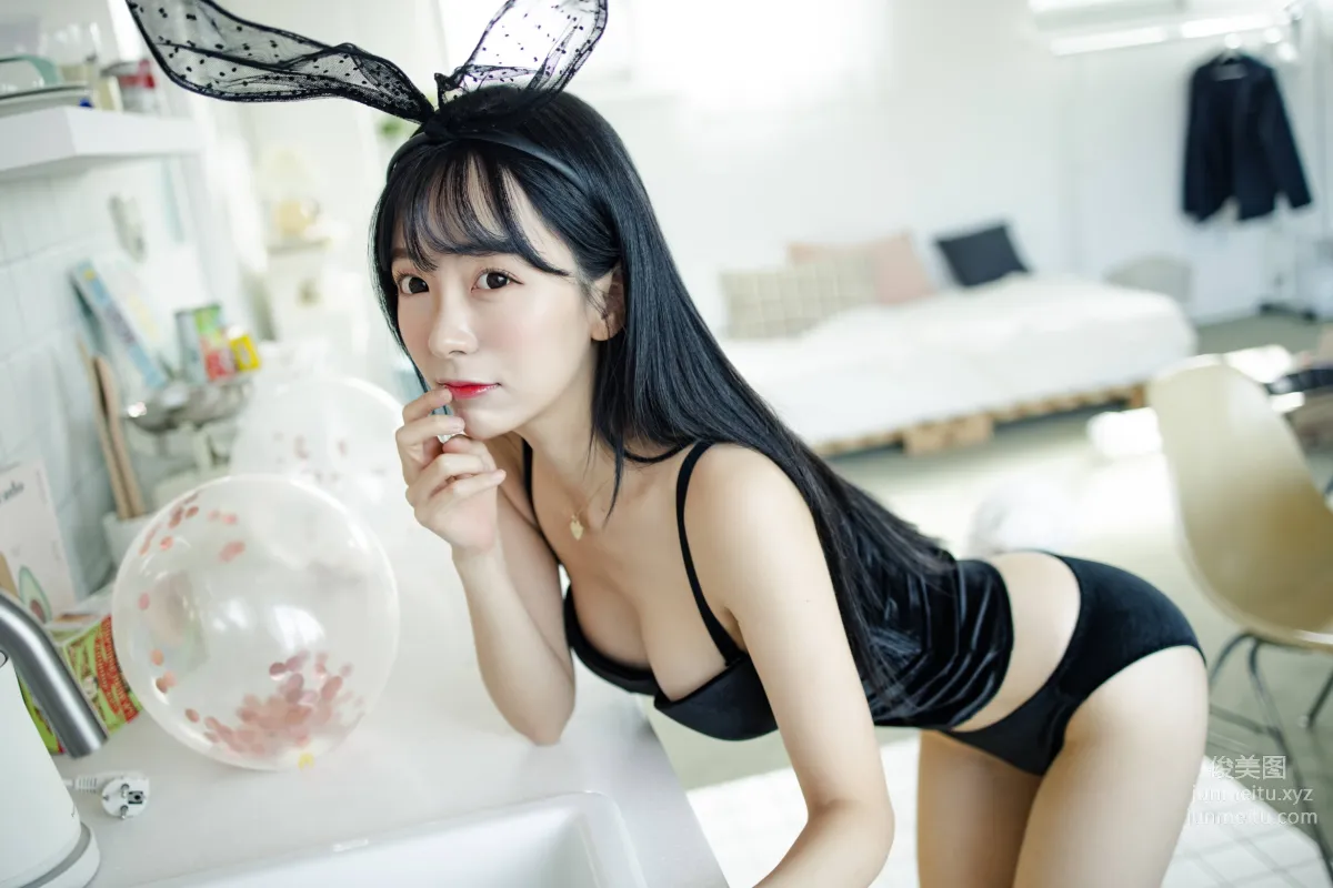 008.[Patreon] Sovely (쏘블리) – HAPPY BIRTHDAY + Video [138P] 95