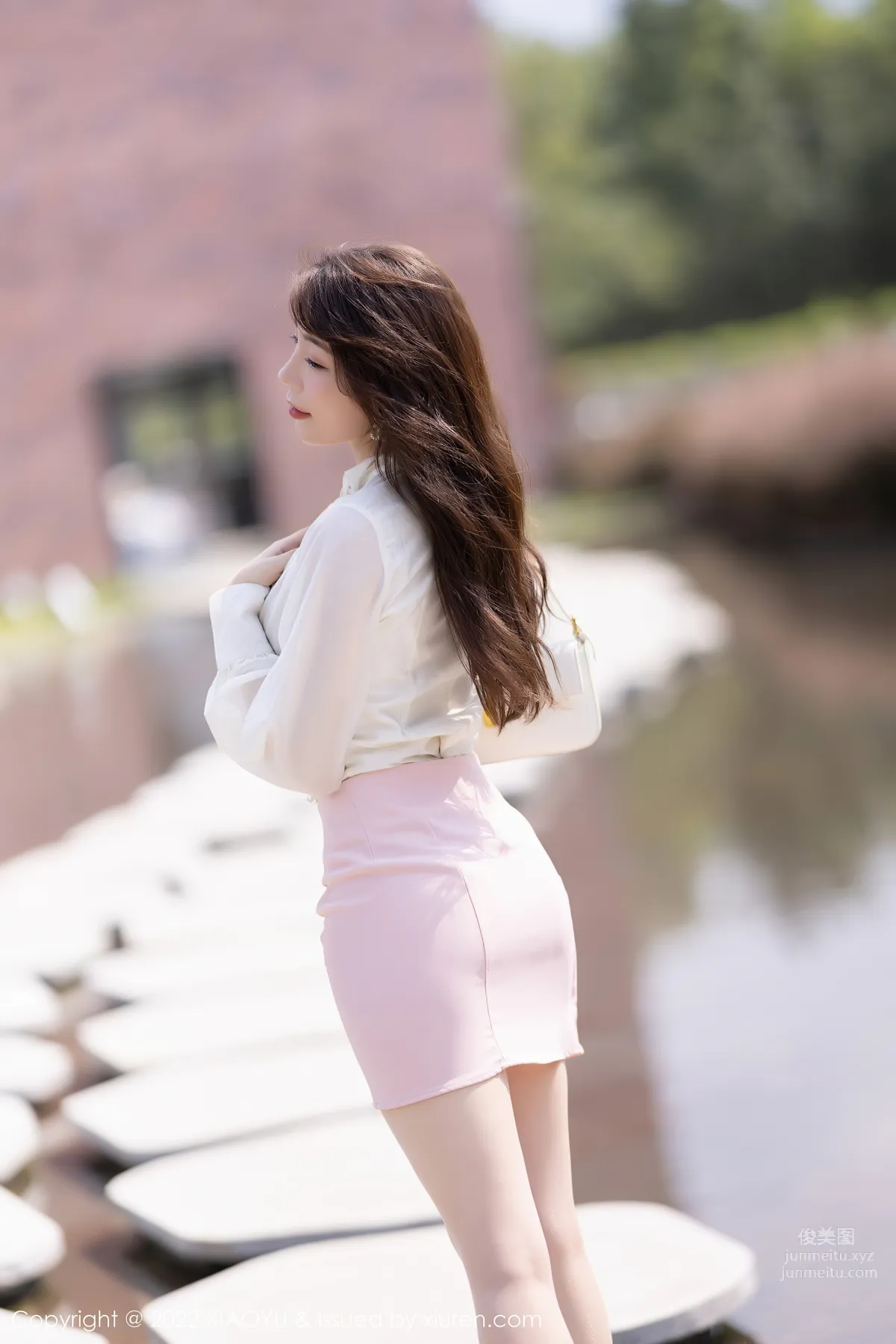 [XIAOYU語畫界] 2022.10.08 VOL.876 徐莉芝Booty 11