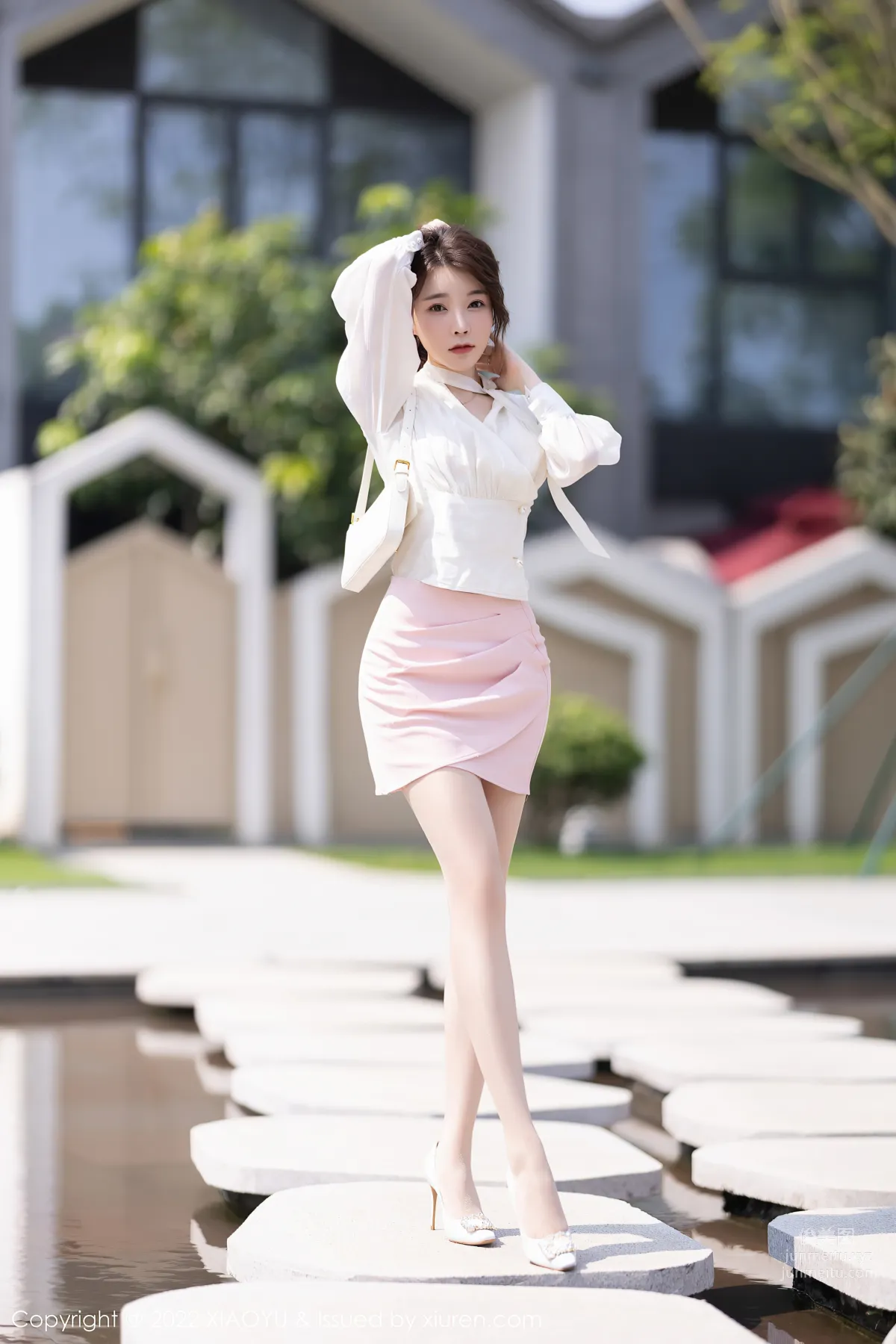 [XIAOYU語畫界] 2022.10.08 VOL.876 徐莉芝Booty 13