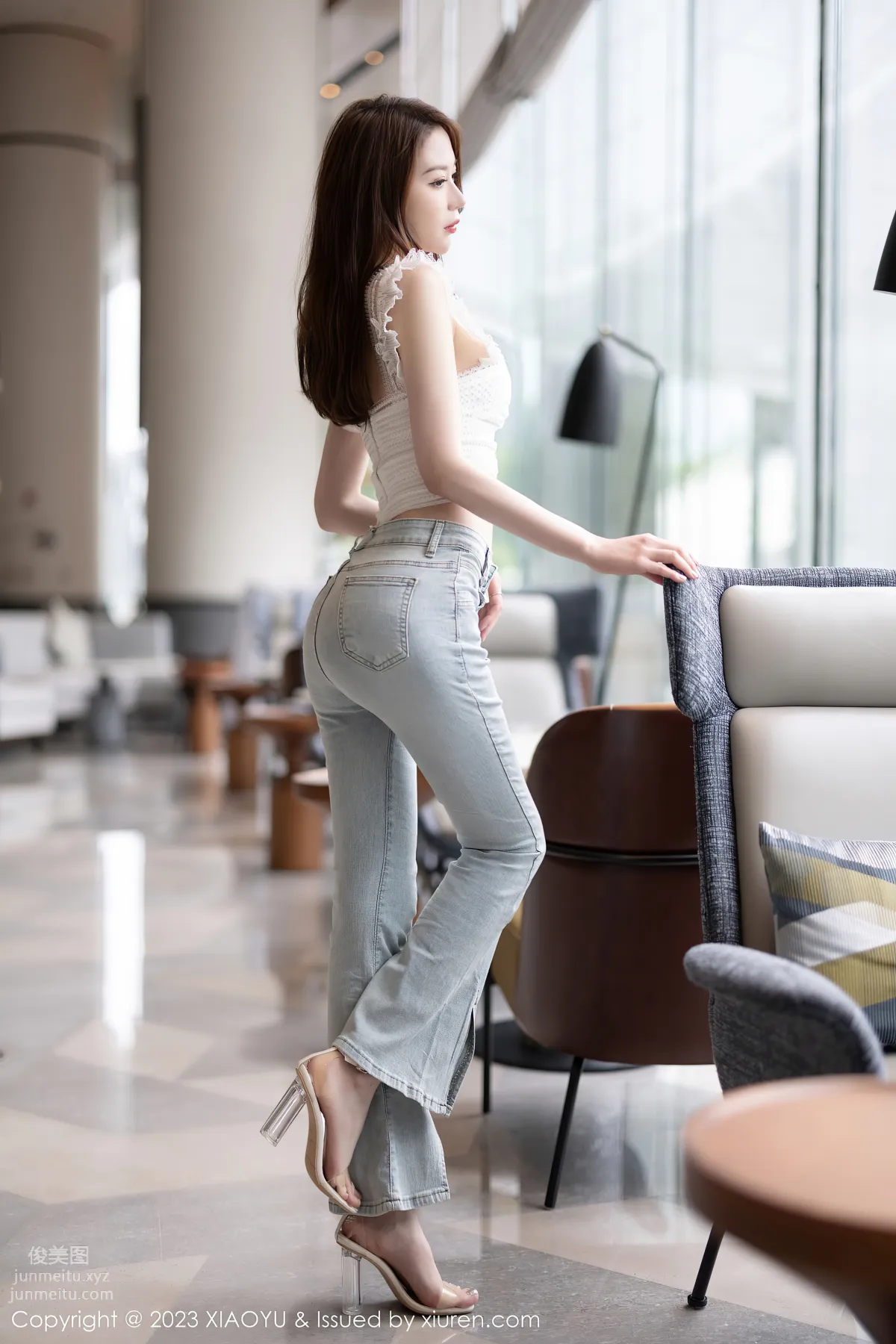 [XiaoYu語畫界] 2023.05.31 VOL.1039 夢心玥 牛仔褲 10