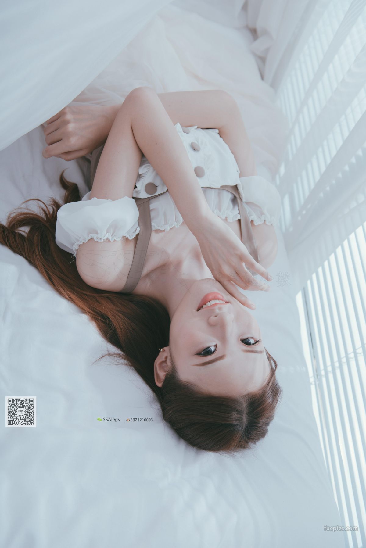 [SSA絲社] NO.003 我的公主床-肉絲裸足特寫 69