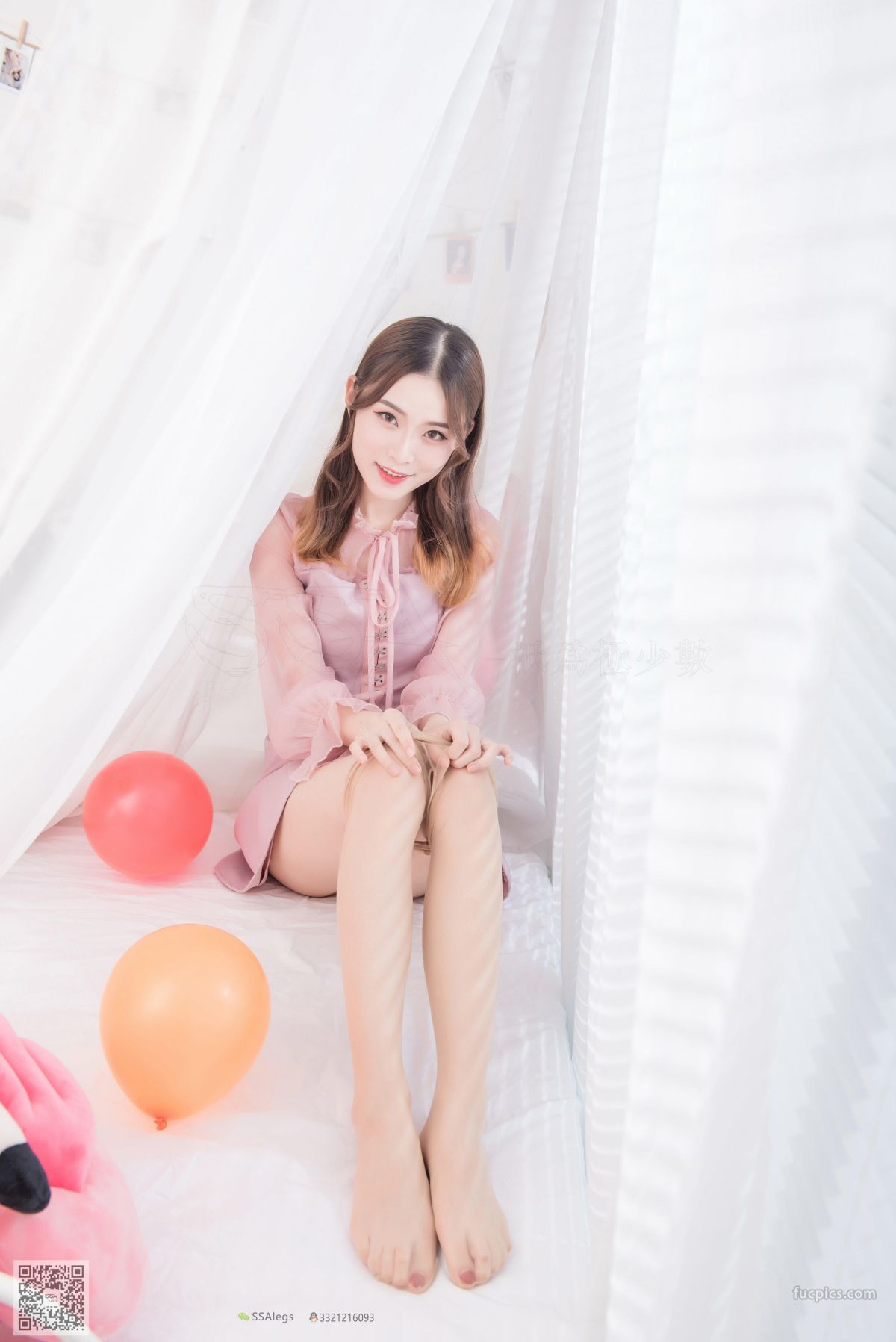 [SSA絲社] NO.027 小琪琪肉色開檔絲襪_清純美女的誘惑 13