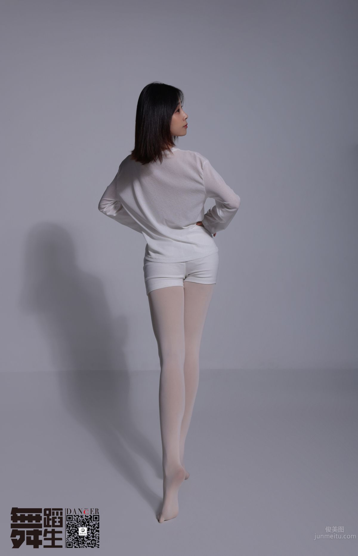 [GALLI嘉麗]舞蹈生日記 105 - 黑與白 佚名 24