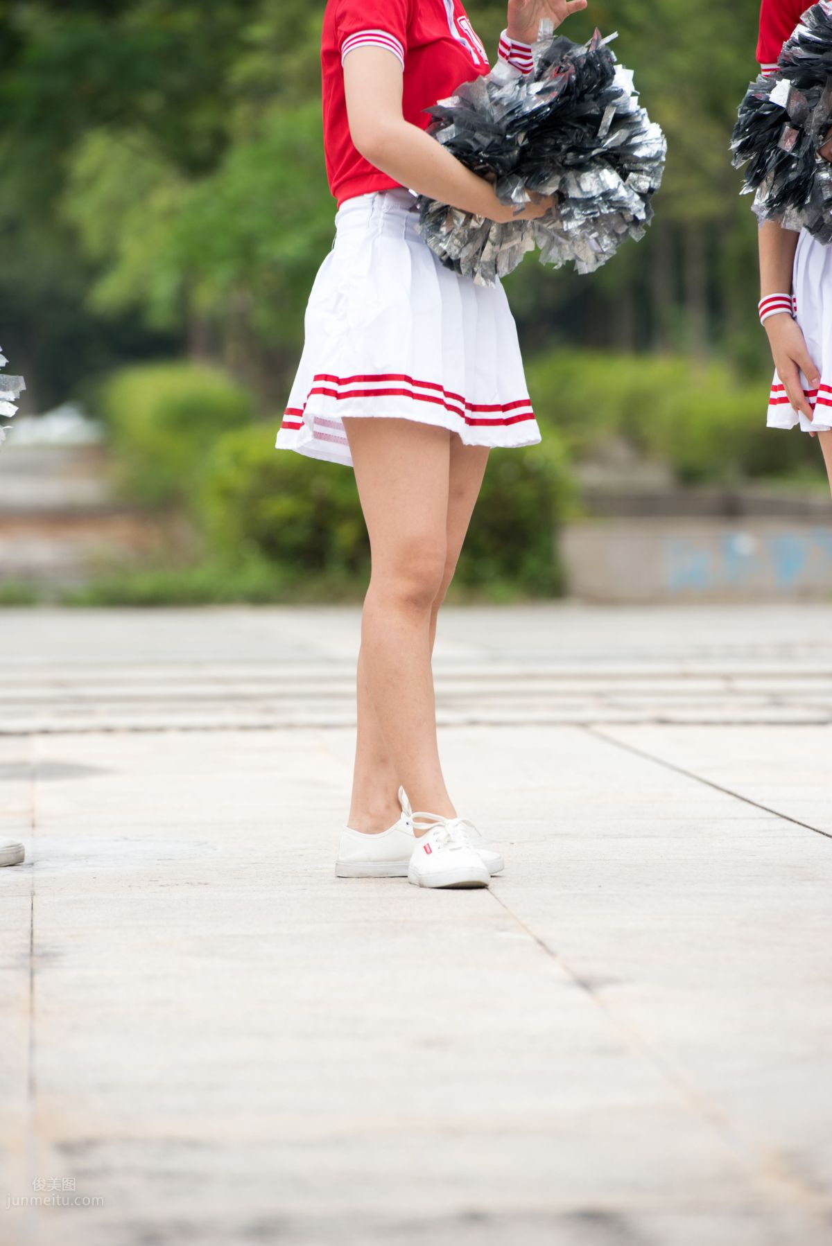 [魔鏡街拍] 051 街拍啦啦隊小姐姐 58