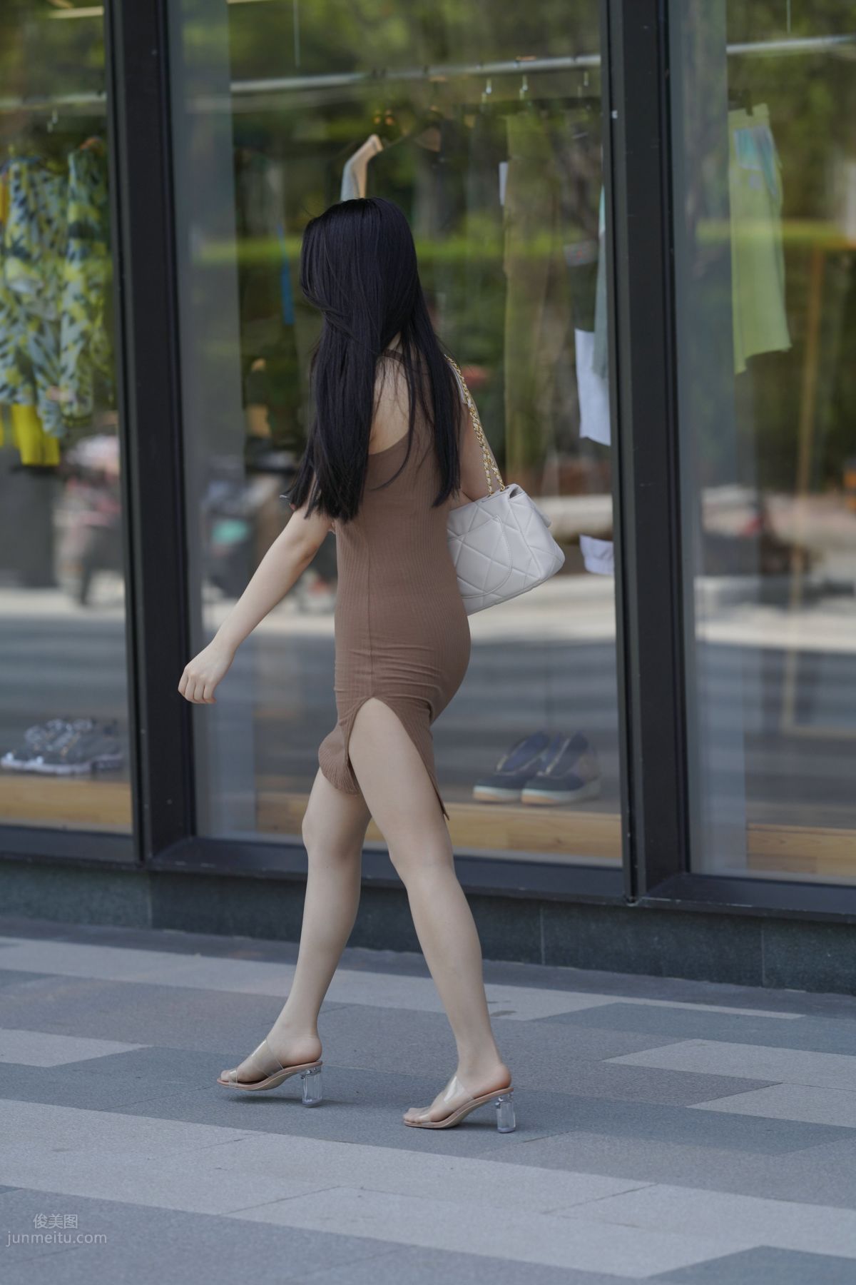 [魔鏡街拍] 114 凱恩街拍作品 搭讪包臀裙美女 87