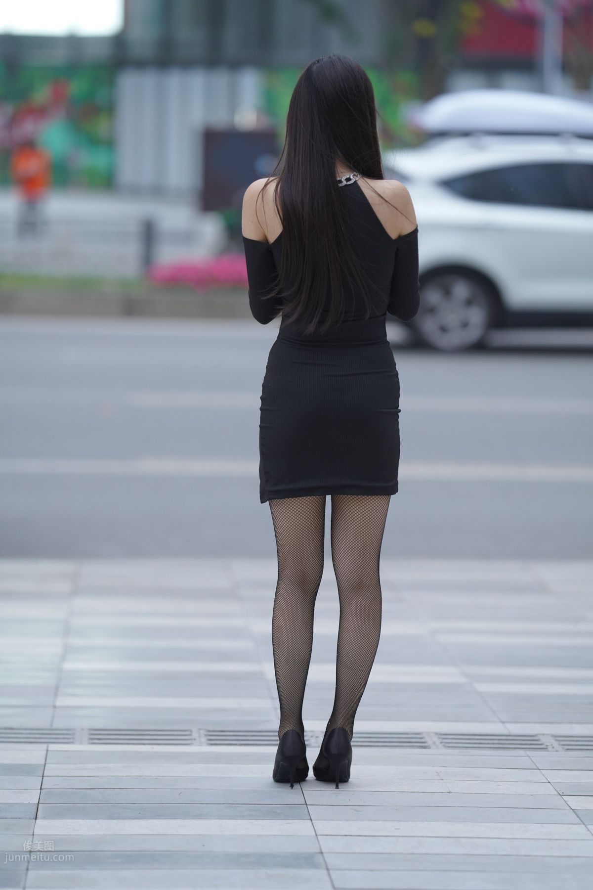 [魔鏡街拍] 133 非常性感的網襪小姐姐 160