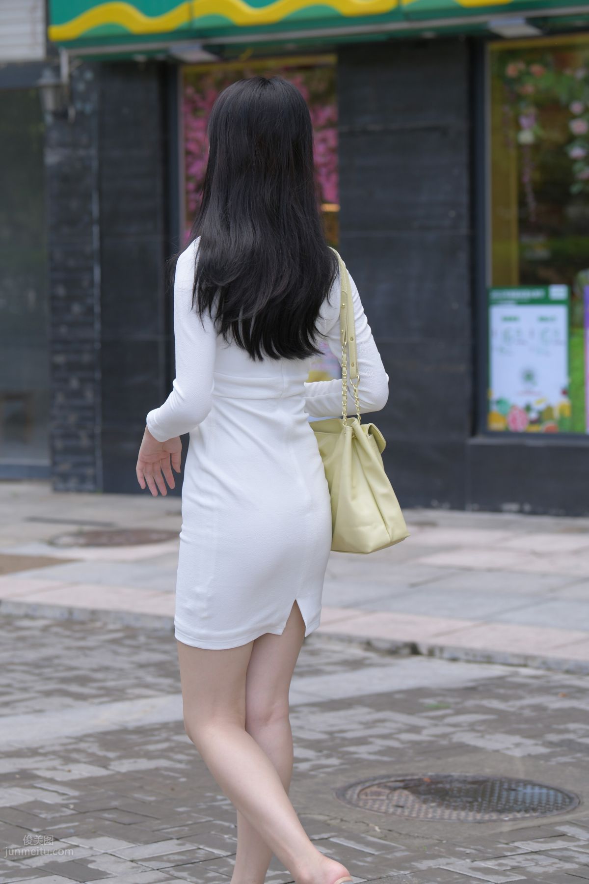 [魔鏡街拍] 137 街拍之白色制服美女 115